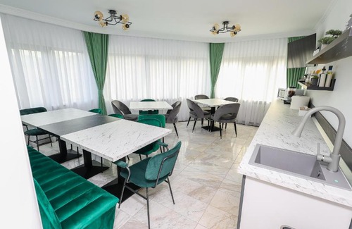 Campulung Moldovenesc House | Bucovina Flower