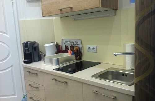 Nepszinhaz negyed Apartment | Budapest City Apartments For Groups