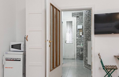 Neulerchenfeld Apartment | Budget City Stay - Ideal for Longstays