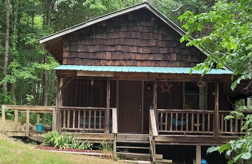 Jasper Cabin | Buffalo Trails Cabin , 1.5 mi to Jasper, Ar., close to Buffalo National River