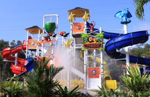 Semanggol Resort | Bukit Merah Laketown Resort