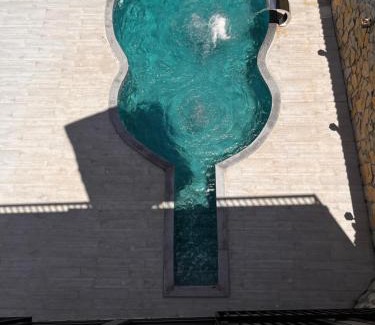 Samaxi Hotel | Buludlara Yaxın Cloud-Proximate