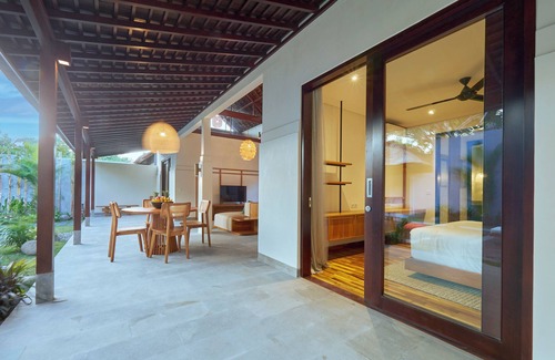 Umalas Villa | Bumbak Park by Nakula