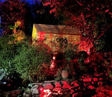 Plymstock Apartment | Bumble Bee Cottage