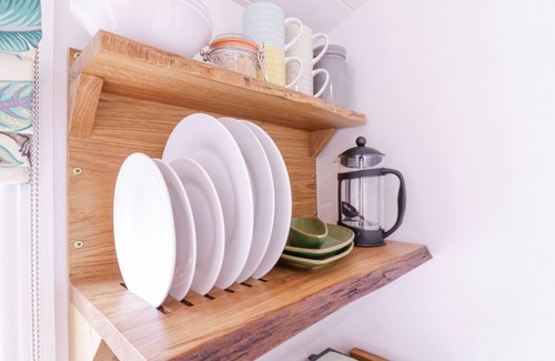 Whepstead Cottage | Bumble's Retreat