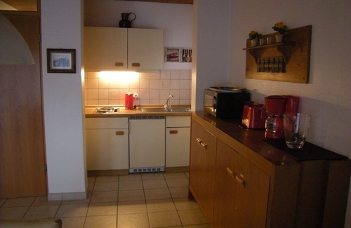 Dipperz House | Bungalow 31 on the edge of the forest in the vacation complex RHÖN RESIDENCE with 1 bedroom.