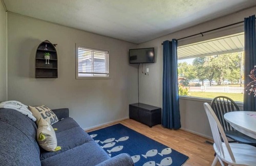 West Okoboji House | Bungalow 5: Lake Livin’ Bungalow