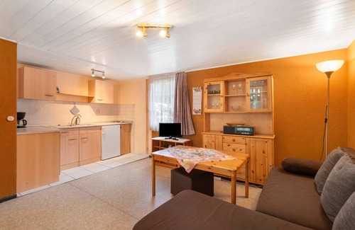 Kollm House | Bungalow '8 - Finnhütte' with Private Terrace and Shared Garden