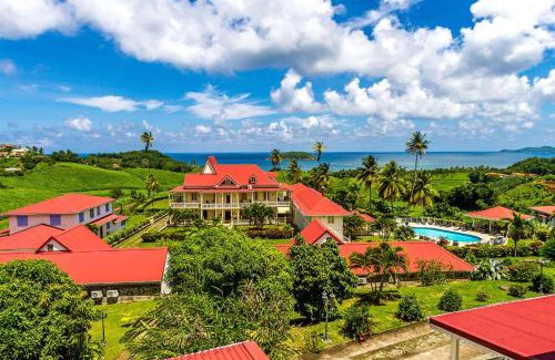 Sainte-Marie House | Bungalow avec piscine au cœur de la Campagne Oge