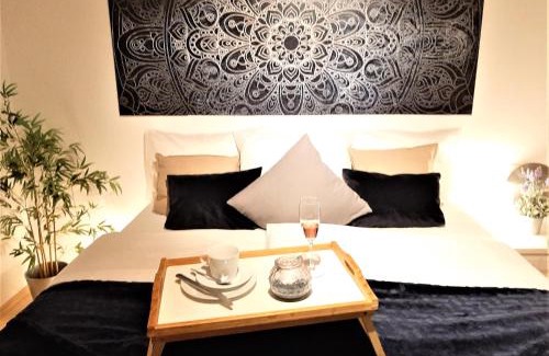 Neubau House | Bungalow direkt am See, mit eigenem Boot