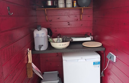 Rudershausen House | Bungalow for 2 guests with 10m² in Rüdershausen (266040)