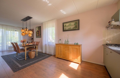 Sondel House | Bungalow in Sondel near Slotermeer Lake