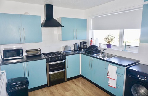 Holyhead House | Bungalow near South Stack