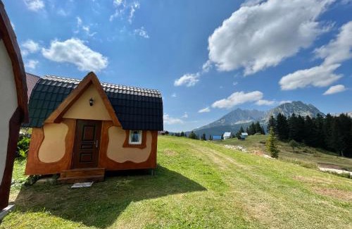 Pitomine House | Bungalows Fairy tale