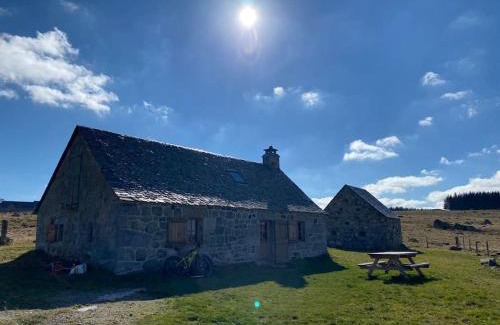 Marchastel House | Buron Cœur d’Aubrac