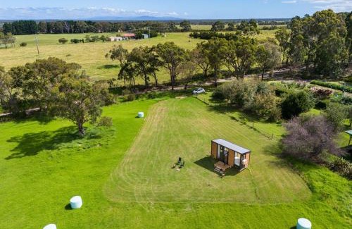 Alberton West House | Bush Retreat 2 by Tiny Away