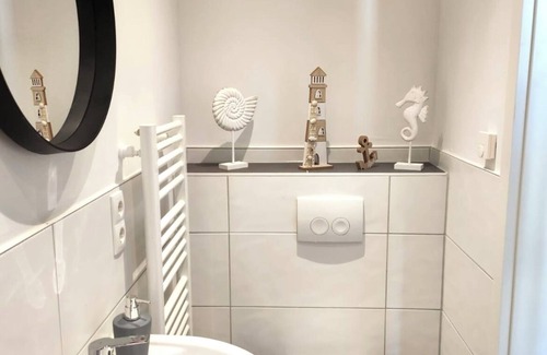 Neusass Old Town Apartment | Business apartment with WIFI, elevator & free parking