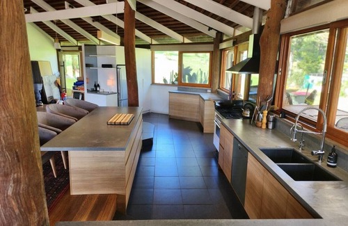 Rosebank House | Byron Hinterland Hexagonal Eco-cabin