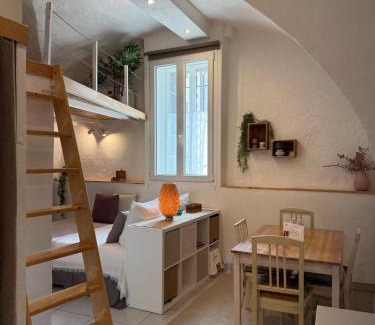 Aubiere Apartment | Côté Cour - Studio voûté by PRIM0 C0NCIERGERIE