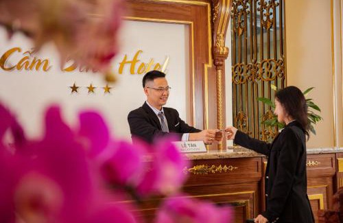 Cam Pha Hotel | Cẩm Bình Hotel
