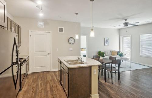 Willowbrook Apartment | C Creek 4316 I New Construction 2bd Apt I Gated