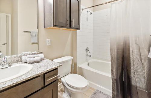 Willowbrook Apartment | C Creek 5302 I New Construction 2bd Apt I Gated