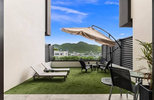 Simpson Bay Apartment | C302 – Modern Comfort with Private Terrace