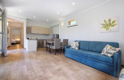 Gorra Apartment | Ca di perti Apartment 2 with Wi-Fi, Terrace & Garden