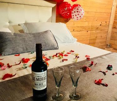 Chiquinquira House | Cabaña de Lujo en la Naturaleza 10 min del Centro