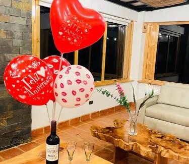 Chiquinquira House | Cabaña de Lujo en la Naturaleza 10 min del Centro