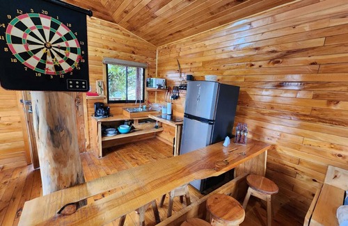 Canton Dota Cabin | Cabaña el Faisan, Jardin de Dota, a place to connect with nature.