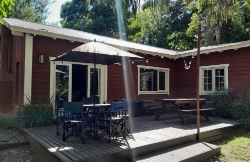 Bosque Peralta Ramos Cabin | Cabaña Sueca