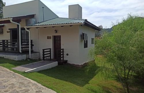 Villa General Belgrano Cabin | Cabañas Noscohue