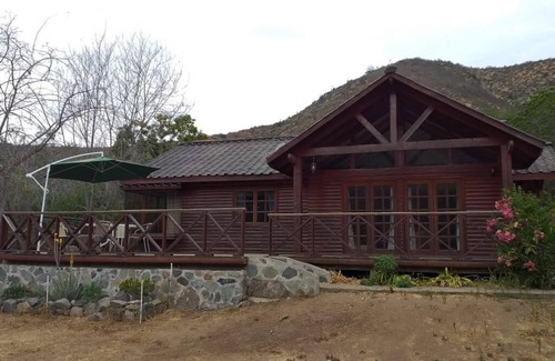 Hijuelas Cottage | Cabañas Ocoa