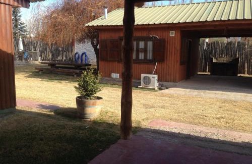 Lujan de Cuyo Cabin | Cabañas Viña Aliwen