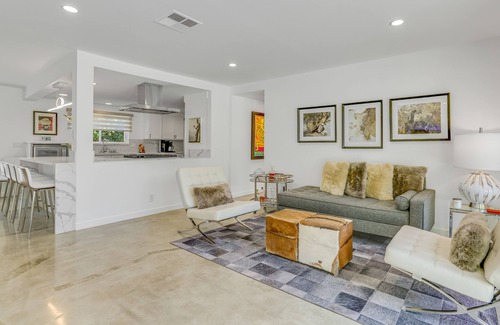 El Mirador House | Caballeros Palms - Fantastic Indoor/Outdoor style!