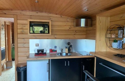 Chassenard Cabin | Cabane - Piscine - eecede