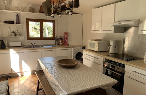 La Seyne-sur-Mer House | Cabanon provençale