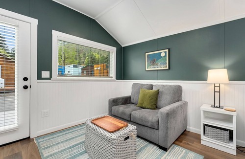 Poudre Park Cabin | Cabin 1- Hewlett Gulch