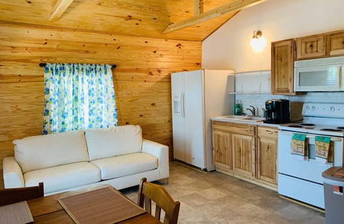 Onalaska Cabin | Cabin #1, Waterfront, Onalaska, Lake Livingston, Texas