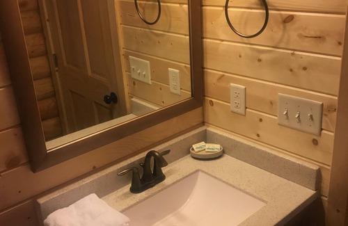 Sweetwater House | Cabin #8