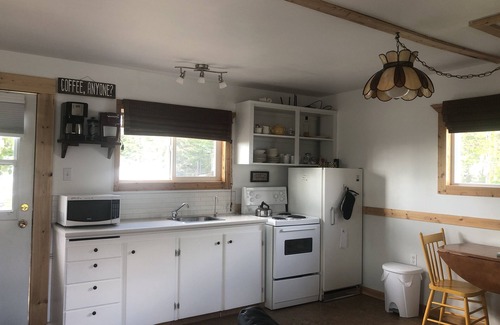 Glaslyn Cabin | Cabin Junior Welcomes you to Turtle Lake