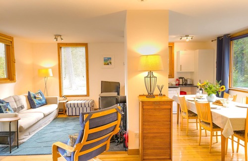 Nethy Bridge Cottage | Cabin Cottage in Nethy Bridge