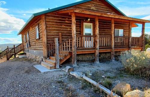 Duchesne Cabin | CABIN IN DUCHESNE, overlookingn Starvation Reservoir, 2 Bed,1 Bath.