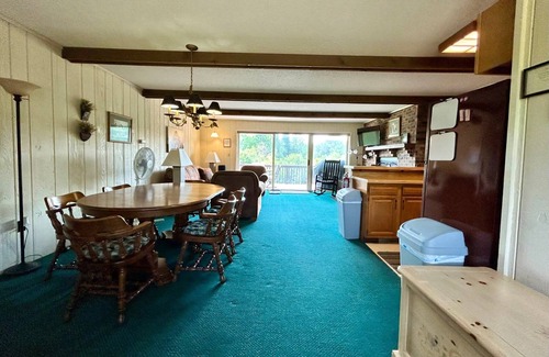 Bessemer House | Cabin in the Woods ~ Close to Powderhorn!