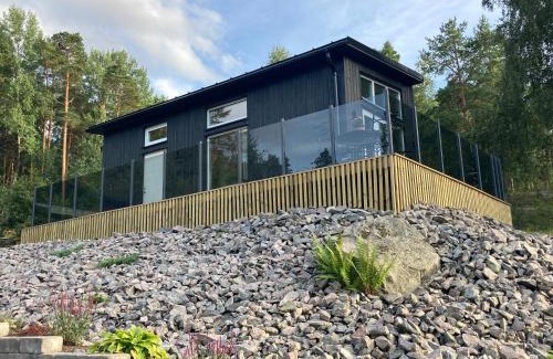 Eskilstuna Apartment | Cabin in the woods, close to Lake Mälaren