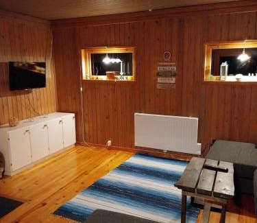 Mardsel House | Cabin next to Råneälv