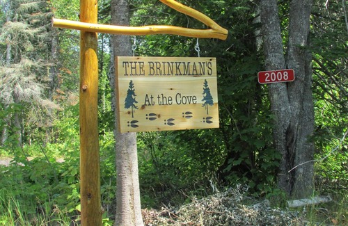 Lake Linden Cabin | Cabin on the Cove: Rustic Waterfront Cabin on Lake Superior—A True Keweenaw Escape