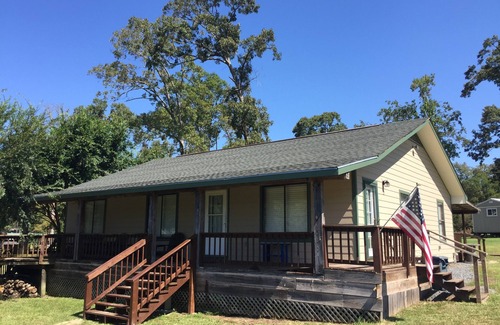 Negreet Cabin | Cabin on the Lake - Private launch and boat house - Recently Updated!