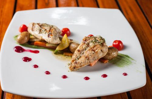 Coco Hotel | Café de Playa Beach Front Hotel